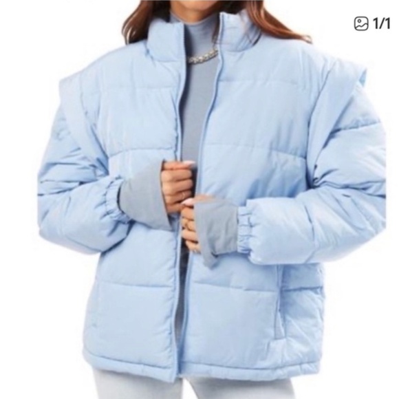 NWT WEWOREWHAT Snap Off Sleeve Puffer Jacket in Blue Bell (XS) - Picture 1 of 5